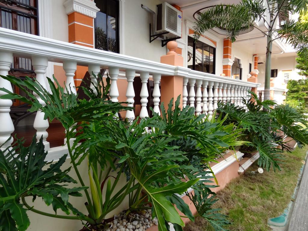 The Executive Villa Inn & Suites Davao Zewnętrze zdjęcie
