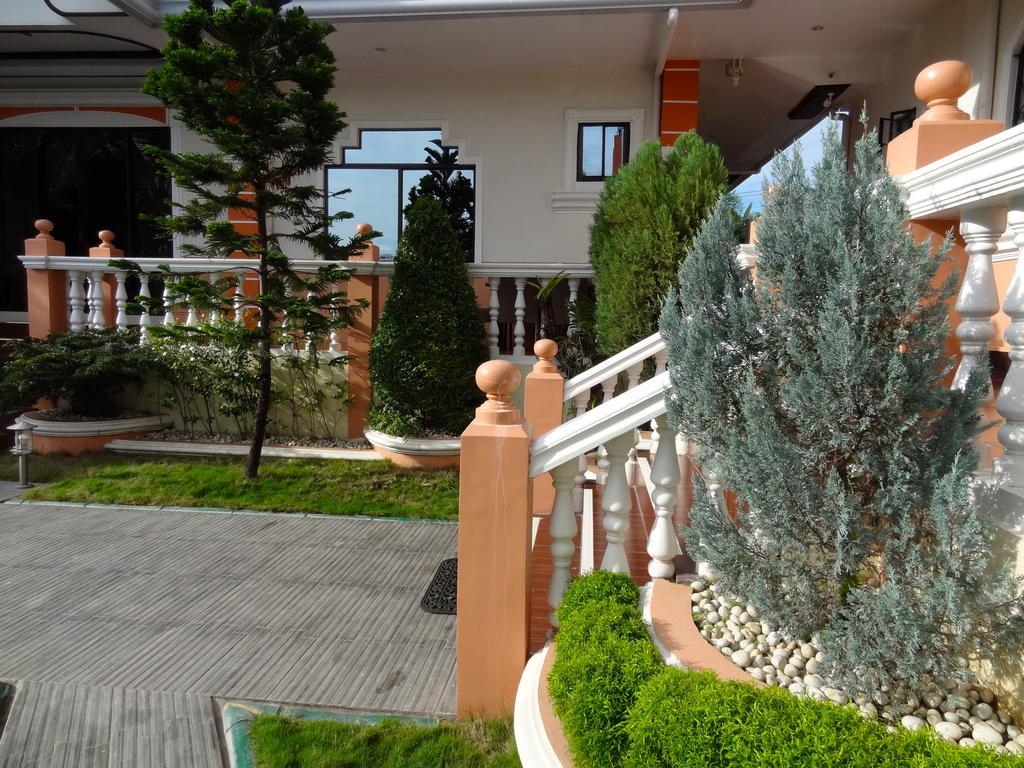 The Executive Villa Inn & Suites Davao Zewnętrze zdjęcie