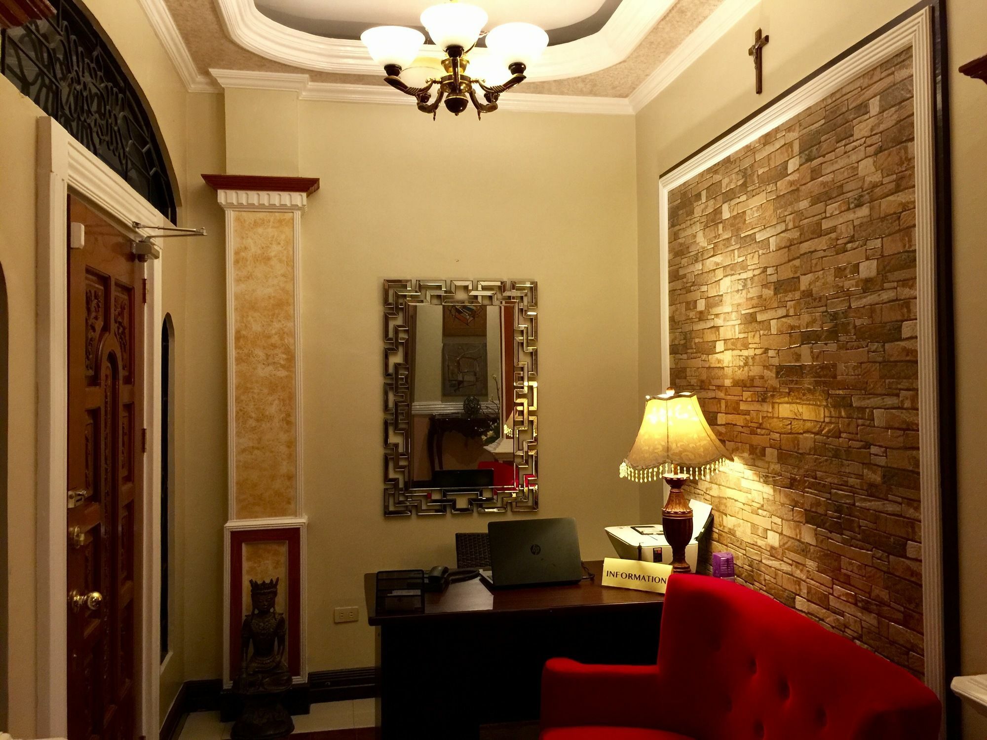 The Executive Villa Inn & Suites Davao Zewnętrze zdjęcie