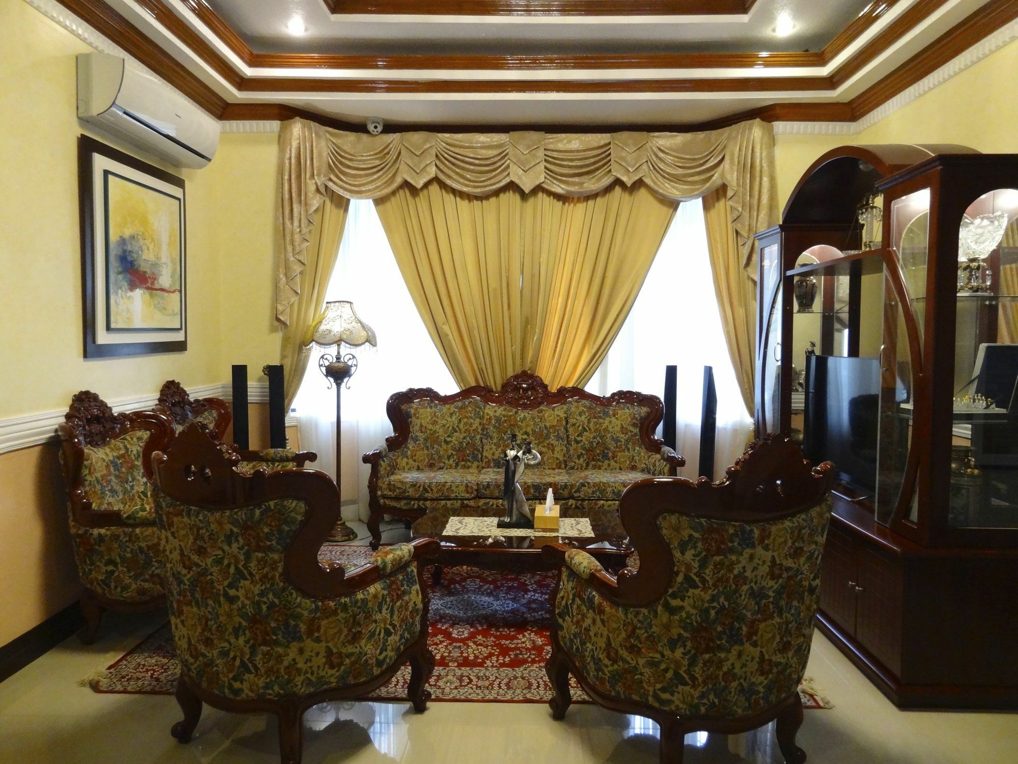 The Executive Villa Inn & Suites Davao Zewnętrze zdjęcie